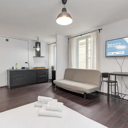 Apartament Brzozowa 22 By Nyx Warszawa